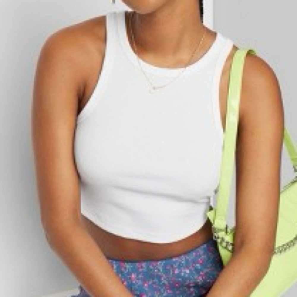 New Women’s Wild Fable white ribbed crop top - Picture 2 of 5